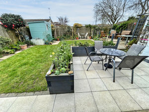 Photo 17- click for photo gallery